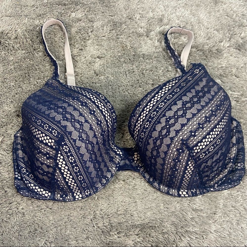 Victoria secret lined perfect coverage bra